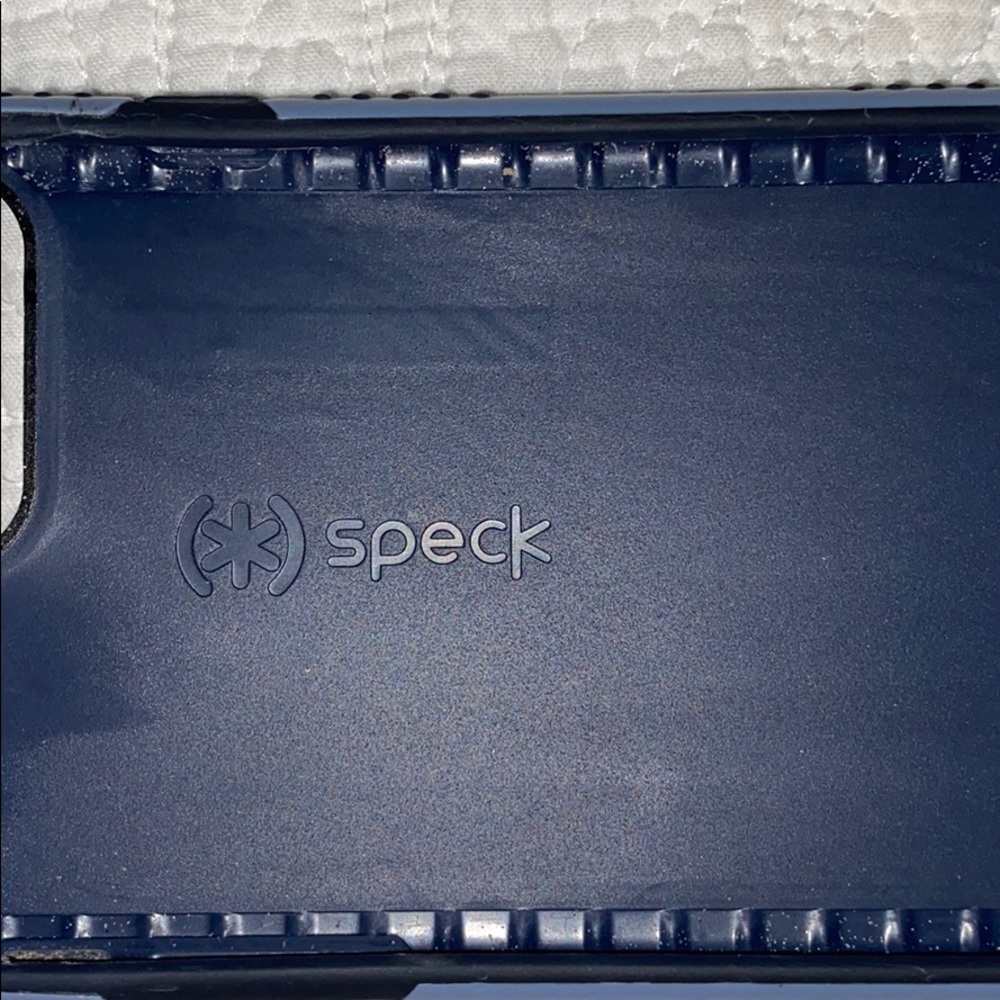 !!SPECK IPHONE CASE!! - Picture 3 of 5